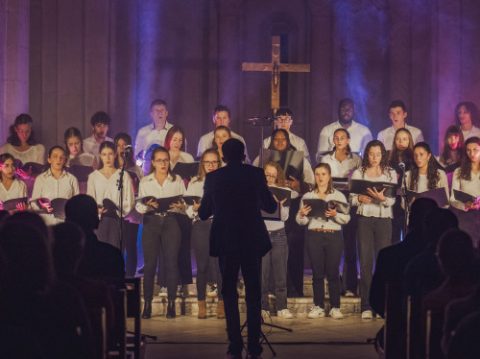 Soutenez le projet de spectacle « apprend nous à prier » du groupe ardéchois « Taody » !